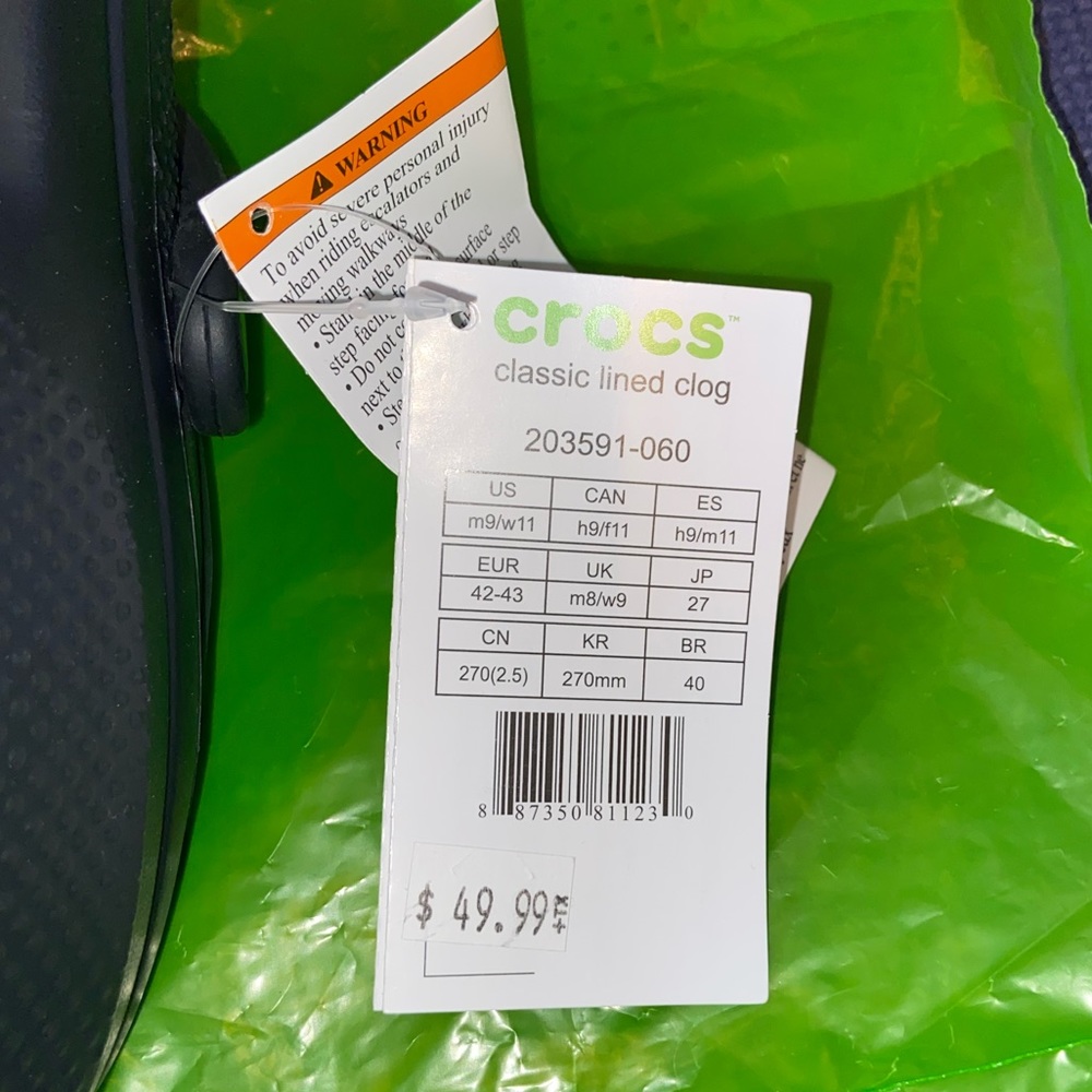 Crocs - Picture 2 of 4